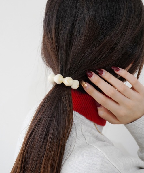 Port（ポート）の「ニュアンス マーブル スフィア ポニーフック / ヘアカフ_（ヘアピン・レディース・ブラウン/ブルー/ブラック/カーキ/ベージュ/ネイビー・FREE）」の13枚目の写真