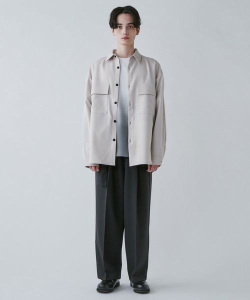 LUCY（ルーシー）の「LUCY/【セットアップ対象商品】イージーケア フラップBIGシャツ（シャツ/ブラウス・メンズ・ブルー系その他/アイボリー/ブラック・MEDIUM/LARGE）」の8枚目の写真