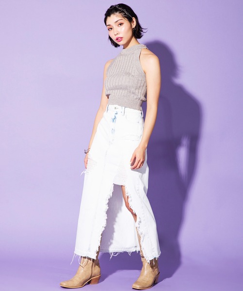 SPIRALGIRL（スパイラルガール）の「スーパースリットデニムスカート（デニムスカート・レディース・ライトブルー/サックスブルー・SMALL/MEDIUM）」の20枚目の写真