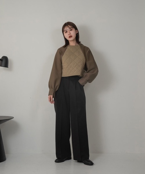 Amiur（エミレ）の「quilting docking volume tops（その他トップス・レディース・アイボリー/カーキ・FREE）」の5枚目の写真