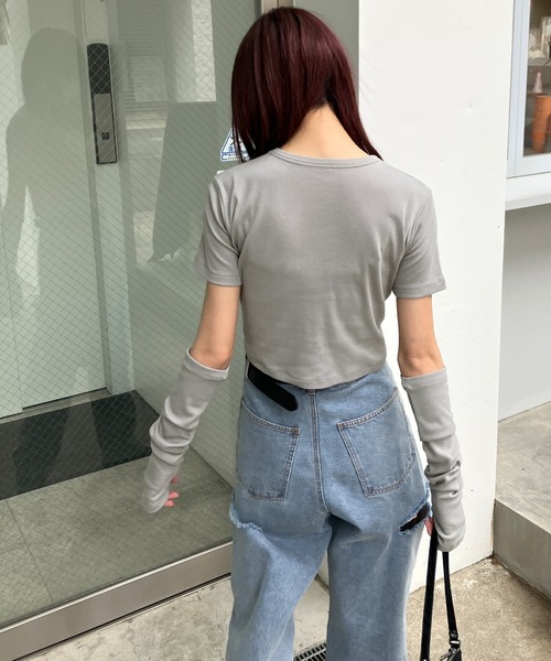 Snap club(スナップクラブ)の「【Snap club】アームウォーマー付きショートトップス(Tシャツ/カットソー・レディース・ブラック/ホワイト/グレー/ピンク/ブルー・FREE)」の14枚目の写真