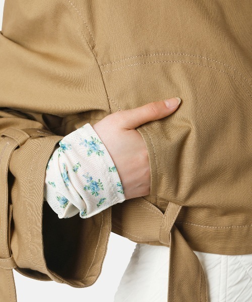 LE CIEL BLEU(ルシェルブルー)の「フェンシングジャケット / Fencing Jacket(テーラードジャケット・レディース・キャメル/ブラック・36)」の9枚目の写真