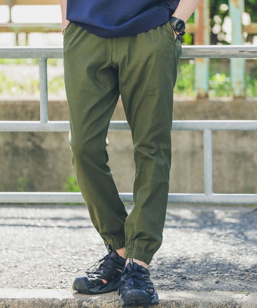 URBAN RESEARCH Sonny Label（アーバンリサーチサニーレーベル）の「『XLサイズあり』リネンイージージョガーパンツ（その他パンツ・メンズ・ベージュ/ネイビー/カーキ/グレー・MEDIUM/LARGE/X-LARGE）」の14枚目の写真