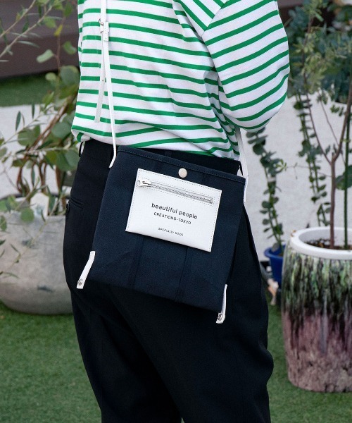 beautiful people(ビューティフルピープル)の「beautiful people lining logo pocket tote bag M 7315611965(トートバッグ・レディース・ブラック/グレー/ホワイト/ピンク/ベージュ・FREE)」の17枚目の写真