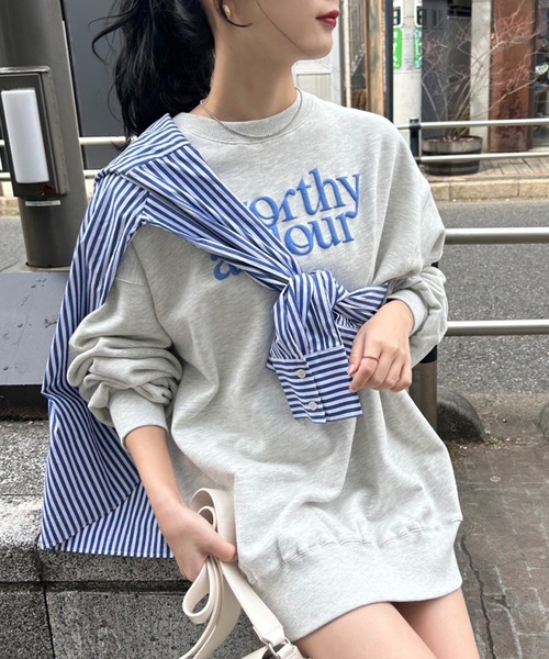 one after another NICE CLAUP（ワンアフターアナザーナイスクラップ）の「オーバーサイズが可愛い。うさぎアソートスウェット（スウェット・レディース・レッド/オフホワイト/ピンク/オートミール・FREE）」の3枚目の写真