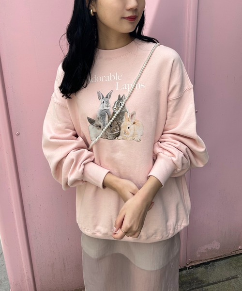 one after another NICE CLAUP（ワンアフターアナザーナイスクラップ）の「オーバーサイズが可愛い。うさぎアソートスウェット（スウェット・レディース・レッド/オフホワイト/ピンク/オートミール・FREE）」の9枚目の写真