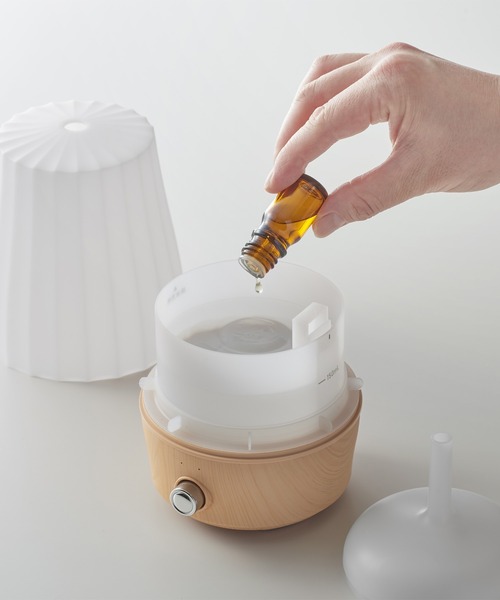 コードレスアロマディフューザー クチュール（生活家電）｜LADONNA（ラドンナ）