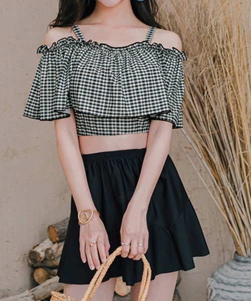 Dalfwin(ダールフィン)の「ギンガムチェックオフショルダーフリルビキニ×スカート3点セット水着(水着・レディース・ブラック・ONE SIZE)」の3枚目の写真