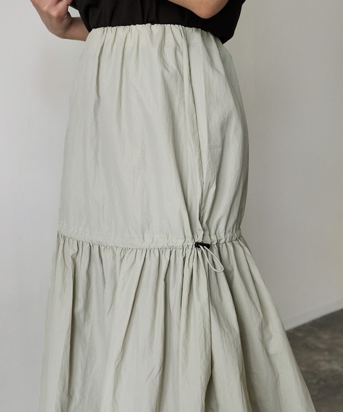 Riberry（リベリー）の「ドロストバルーンスカート（スカート・レディース・チャコールグレー/ライトカーキ・MEDIUM）」の17枚目の写真