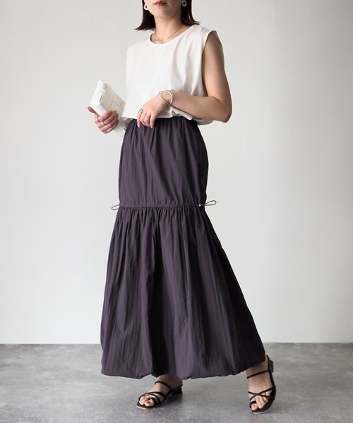 Riberry（リベリー）の「ドロストバルーンスカート（スカート・レディース・チャコールグレー/ライトカーキ・MEDIUM）」の18枚目の写真