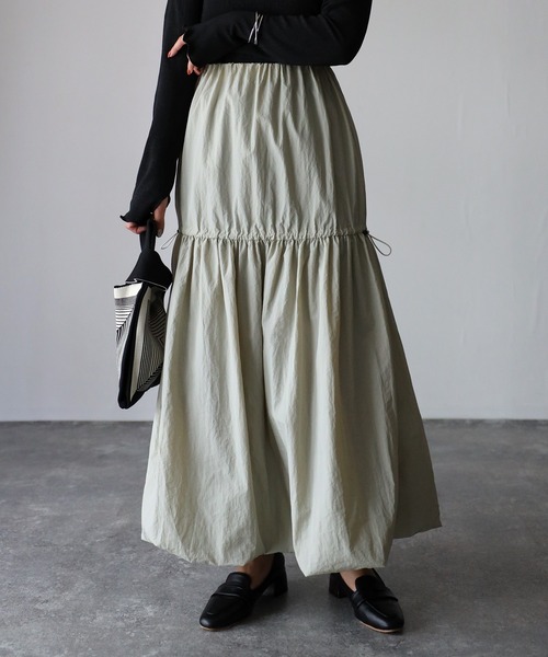Riberry（リベリー）の「ドロストバルーンスカート（スカート・レディース・チャコールグレー/ライトカーキ・MEDIUM）」の5枚目の写真