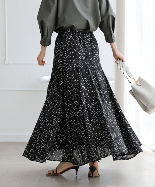 La TOTALITE（ラトータリテ）の「ボイルフレアスカート（スカート  