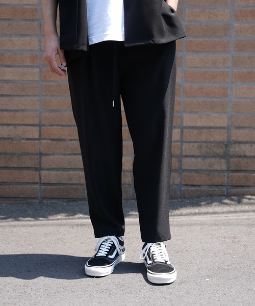 ESTNATION（エストネーション）の「ESTNATION / ポリエステルワイドテーパードパンツ（その他パンツ・メンズ・ブラック/オリーブ・SMALL/MEDIUM/LARGE）」の8枚目の写真