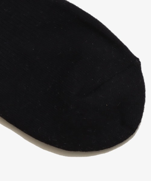 atmos pink(アトモスピンク)の「atmos JACQUARD LOGO SOCKS 2 / アトモス ジャガード ロゴ ソックス 2(ソックス/靴下・メンズ・ブラック/グレー/ホワイト×ブルー・26-28cm)」の11枚目の写真