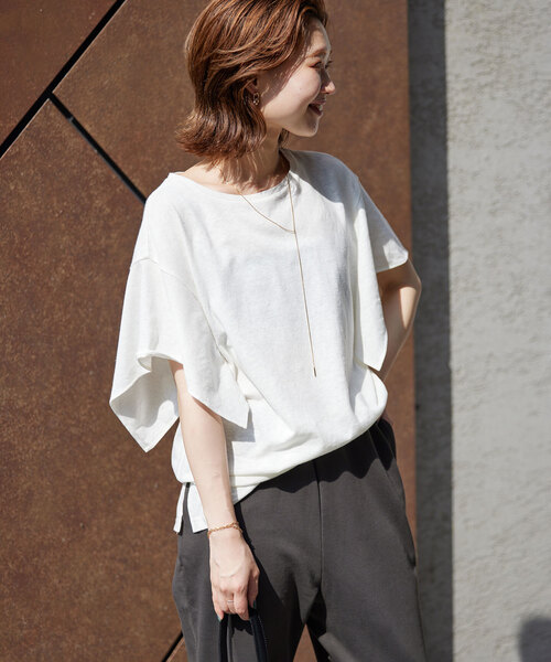 SLOBE IENA（スローブイエナ）の「リネン混フレアスリーブプルオーバー（Tシャツ/カットソー・レディース・ブラウン/ブラック/ホワイト・FREE）」の19枚目の写真