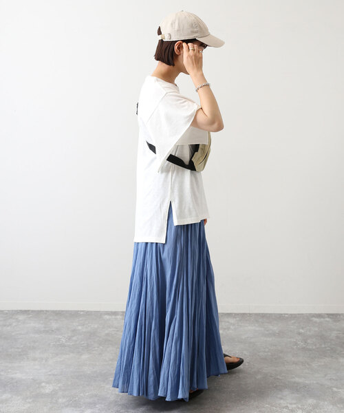 SLOBE IENA（スローブイエナ）の「リネン混フレアスリーブプルオーバー（Tシャツ/カットソー・レディース・ブラウン/ブラック/ホワイト・FREE）」の22枚目の写真