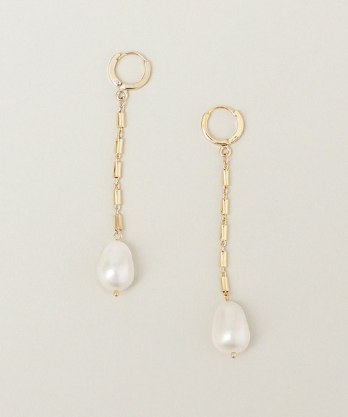quaranciel(カランシエル)の「quaranciel: パール チェーン ピアス(ピアス(両耳用)・レディース・ホワイト・ONE SIZE)」の2枚目の写真