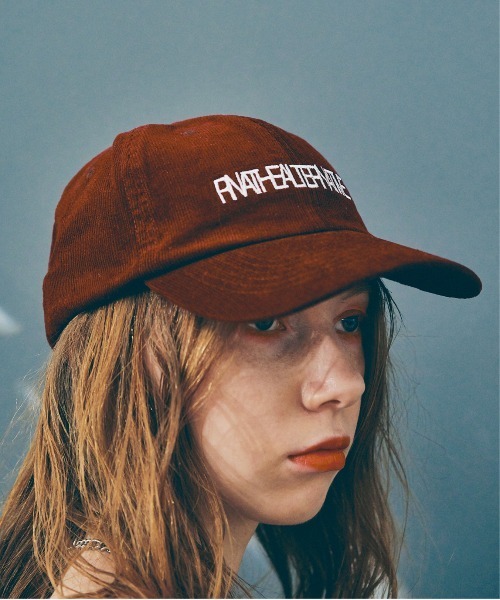 RNA（アールエヌエー）の「E4927 コーデュロイキャップ（キャップ・レディース・ブラック/グリーン/ボルドー・FREE）」の3枚目の写真