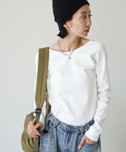 Auntie Rosa Holiday（アンティローザホリデー）の「カップ付きバックオープンリブロンTEE（Tシャツ/カットソー・レディース・オフホワイト/ブラック/カーキ/グレー・FREE）」の20枚目の写真