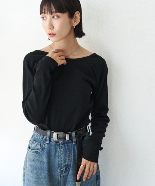 Auntie Rosa Holiday（アンティローザホリデー）の「カップ付きバックオープンリブロンTEE（Tシャツ/カットソー・レディース・オフホワイト/ブラック/カーキ/グレー・FREE）」の6枚目の写真