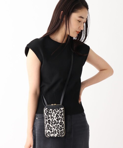 OPAQUE.CLIP(オペークドットクリップ)の「◆ウォレットミニショルダー(ショルダーバッグ・レディース・ブラック/ブラック系/ピンク系/ゴールド・00)」の3枚目の写真