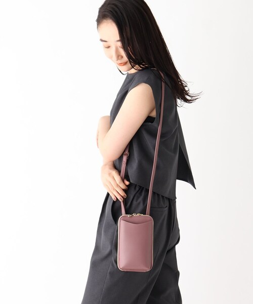 OPAQUE.CLIP(オペークドットクリップ)の「◆ウォレットミニショルダー(ショルダーバッグ・レディース・ブラック/ブラック系/ピンク系/ゴールド・00)」の4枚目の写真