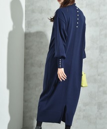 INTERPLANET（インタープラネット）の「袖口ＢＡＣＫパールデザインニットワンピース（ワンピース）」