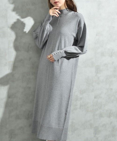 INTERPLANET(インタープラネット)の「袖口BACKパールデザインニットワンピース(ワンピース・レディース・グレー/ブルー/ブラック/チャコールグレー/ネイビー・FREE/LARGE)」の3枚目の写真