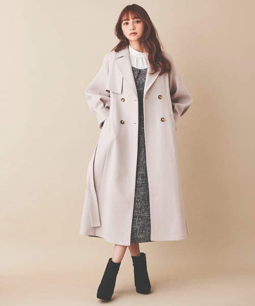 31 Sons de mode（トランテアン　ソン　ドゥ　モード）の「ライトジャージーメルトントレンチコート（トレンチコート・レディース・グリーン/ライトグレー/ブラウン・36/38）」の2枚目の写真