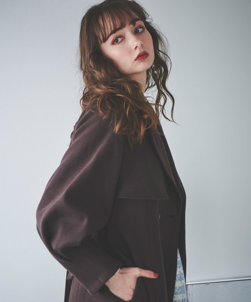 31 Sons de mode（トランテアン　ソン　ドゥ　モード）の「ライトジャージーメルトントレンチコート（トレンチコート・レディース・グリーン/ライトグレー/ブラウン・36/38）」の15枚目の写真