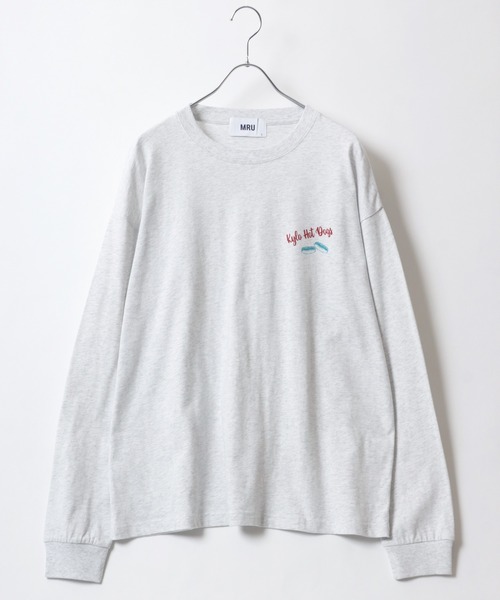 MRU(エムアールユー)の「古着風 ヴィンテージカフェ 袖 バックプリント オーバーサイズ ロンT 長袖Tシャツ トップス レディース メンズ(Tシャツ/カットソー・レディース・ブラック/ホワイト系その他/スミクロ/ホワイト/アッシュグレー/グレー系その他/グレー系その他3/グレー系その他2/ホワイト系その他3/ブラック系その他2/ブラック系その他/ホワイト系その他2・L/LL/M)」の21枚目の写真