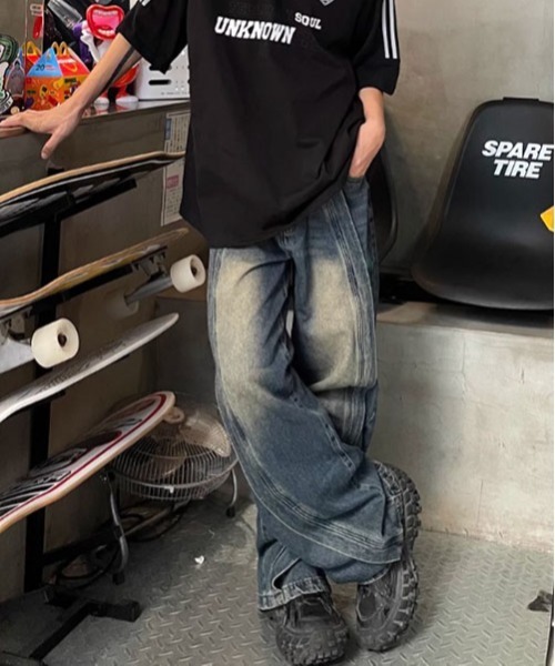 LOOSE FIT DESIGN DENIM/ルーズフィットデザインデニム（デニム