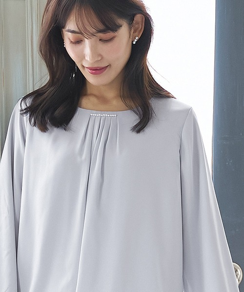 coca(coca)(コカ)の「インナー付きパールブラウス(シャツ/ブラウス・レディース・ライトグレー/ホワイト・L/M)」の4枚目の写真