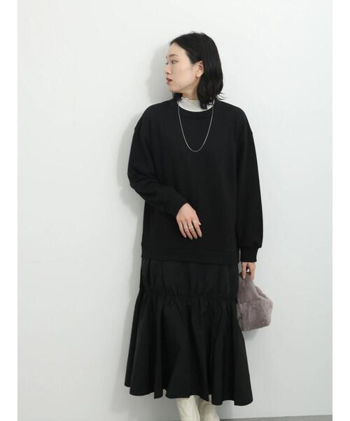 Samansa Mos2 blue（サマンサモスモスブルー）の「裏毛ドッキングワンピース（ワンピース・レディース・カーキ/ブラック/チャコールグレー・F）」の2枚目の写真