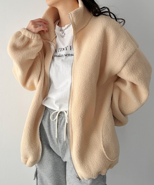 CLEA(クレア)の「ボアフリースハイネックジップアップブルゾン(ブルゾン・レディース・アイボリー/ブラウン・FREE)」の9枚目の写真