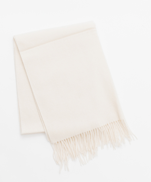 ABAHOUSE（アバハウス）の「【ウール100%】ベーシック 細幅マフラー 65×170（ストール/ショール・メンズ・ホワイト/チャコールグレー/ベージュ/ネイビー/ブラウン/グレー・フリー）」の3枚目の写真