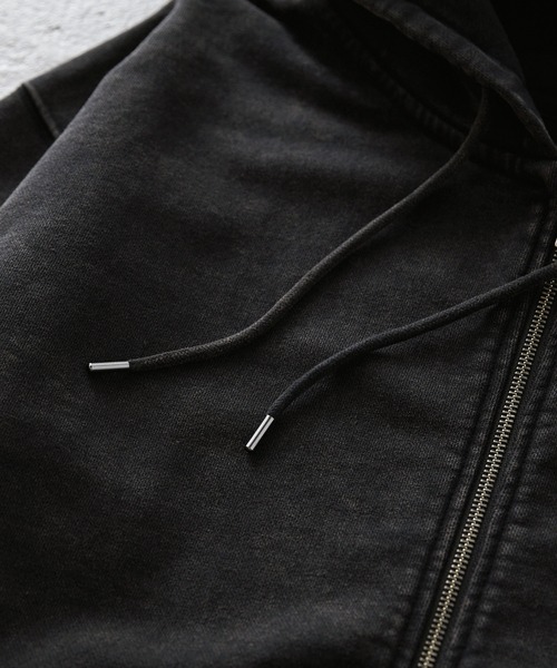 CLEL(クレイル)の「【CLEL】Heavy Weight Logo Embroidered Full-Zip Hoodie/ヘビーウェイト ロゴ刺繍フルジップパーカー(パーカー・メンズ・ブラック/チャコールグレー/ナチュラル/ブラウン系/グレー系/ブラック系/ブルー系/グレー系1/ホワイト系1/ネイビー系1/グリーン系1/グレー/レッド系1・M/S/XS/L/XXS)」の16枚目の写真