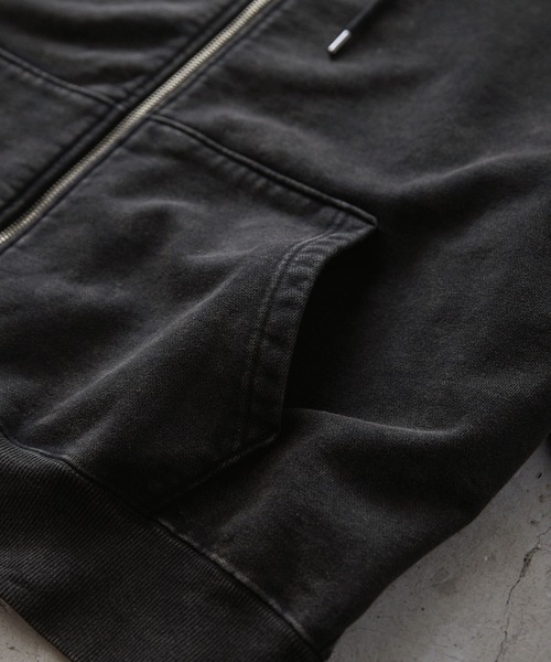 CLEL(クレイル)の「【CLEL】Heavy Weight Logo Embroidered Full-Zip Hoodie/ヘビーウェイト ロゴ刺繍フルジップパーカー(パーカー・メンズ・ブラック/チャコールグレー/ナチュラル/ブラウン系/グレー系/ブラック系/ブルー系/グレー系1/ホワイト系1/ネイビー系1/グリーン系1/グレー/レッド系1・M/S/XS/L/XXS)」の19枚目の写真