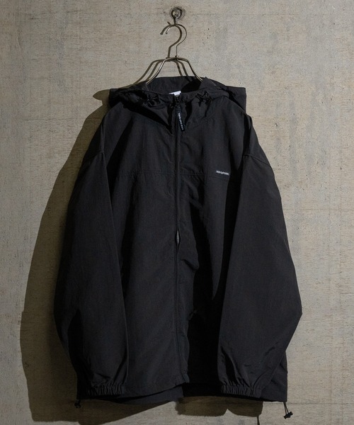 Red Cap Girl(レッドキャプガール)の「【a-r】〔RedCapGirl/レッドキャップガール〕ナイロン バックイラスト フードジャケット(ナイロンジャケット・メンズ・ベージュ/カーキ/ブラック・MEDIUM/LARGE)」の20枚目の写真