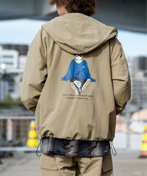Red Cap Girl(レッドキャプガール)の「【a-r】〔RedCapGirl/レッドキャップガール〕ナイロン バックイラスト フードジャケット(ナイロンジャケット・メンズ・ベージュ/カーキ/ブラック・MEDIUM/LARGE)」の14枚目の写真