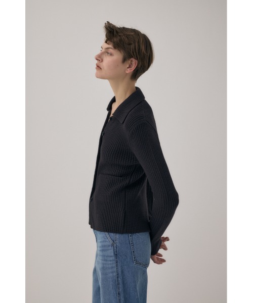 M_(エムアンダーバー)の「植物由来の再生繊維を使用したあたたかみのあるニット やわらかな着心地の襟付きニットカーディガン(カーディガン/ボレロ・レディース・ブラック/アイボリー・FREE)」の6枚目の写真