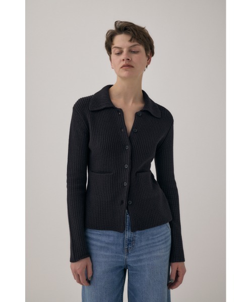 M_(エムアンダーバー)の「植物由来の再生繊維を使用したあたたかみのあるニット やわらかな着心地の襟付きニットカーディガン(カーディガン/ボレロ・レディース・ブラック/アイボリー・FREE)」の3枚目の写真