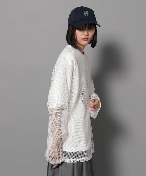 Anui（アニュイ）の「【UNISEX】スクエアメッシュプルオーバー（Tシャツ/カットソー・レディース・オフホワイト/ブラック・MEDIUM）」の5枚目の写真