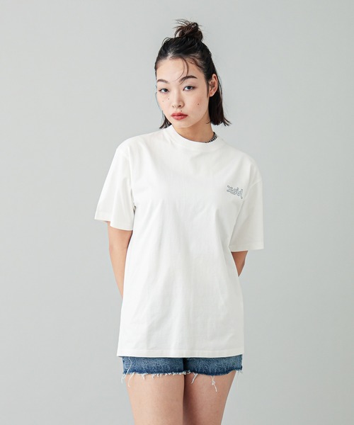 X-girl（エックスガール）の「X-girl MOTIF KEYCHARM S/S TEE（T