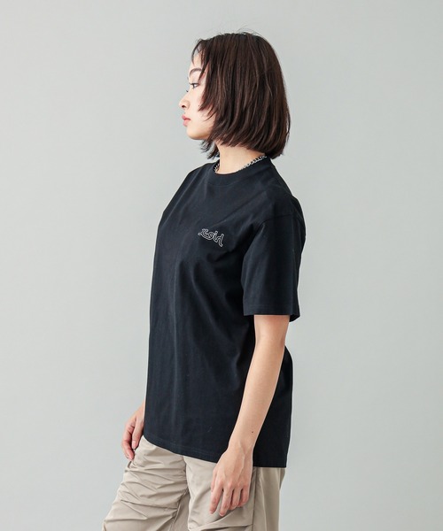X-girl（エックスガール）の「X-girl MOTIF KEYCHARM S/S TEE（T