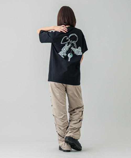 完売確実 早い者勝ち X-girl MOTIF KEYCHARM S/S TEE 大人気 完売確実 早い者勝ち X-girl MOTIF KEYCHARM S/S TEE 大人気 (X