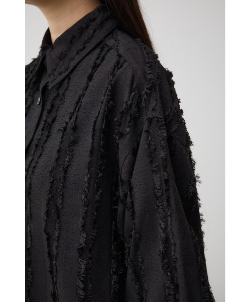 AZUL by moussy(アズールバイマウジー)の「フリンジストライプジャガードシャツ(シャツ/ブラウス・レディース・ブラック/アイボリー/ライム・FREE)」の22枚目の写真