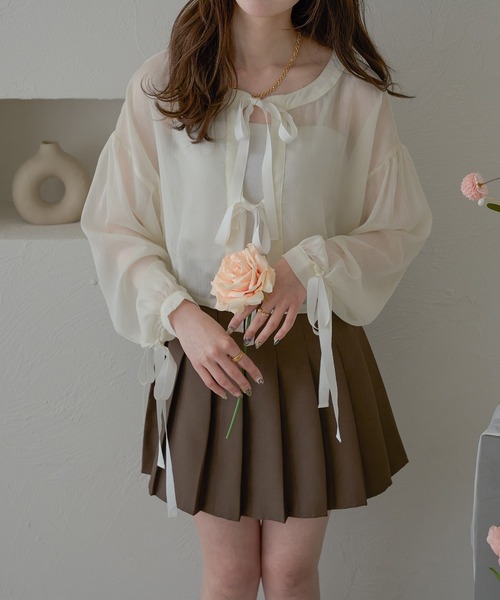 Ambre Neige(アンブルネージュ)の「ribbon sheer glitter blouse / リボンシアーラメブラウス(Tシャツ/カットソー・レディース・ライトグレー/ベージュ/アイボリー・FREE)」の6枚目の写真