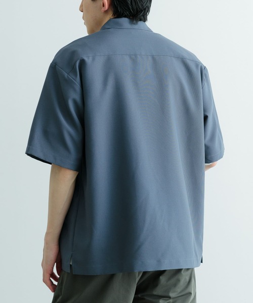 ITEMS URBANRESEARCH（アイテムズ アーバンリサーチ）の「『セットアップ対応』吸水速乾 ストレッチトロ 半袖シャツ（シャツ/ブラウス・メンズ・ライトベージュ/ブラック/ブルー・LARGE/MEDIUM）」の12枚目の写真