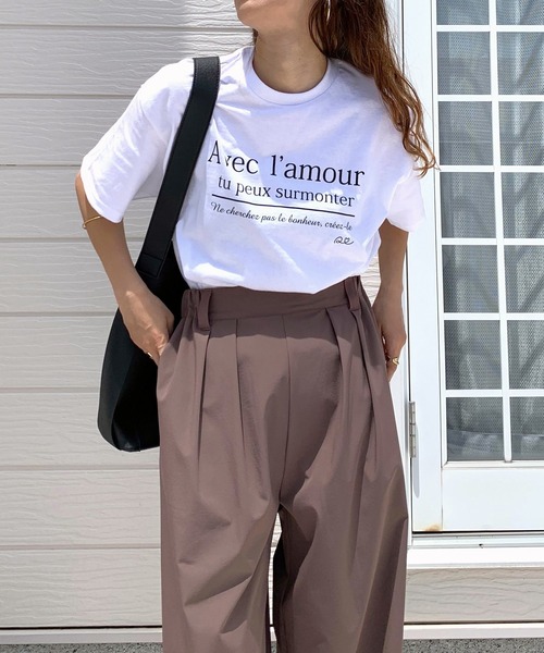 Q（キュー）の「AvecロゴT（Tシャツ/カットソー・レディース・ラベンダー/ブラック/ホワイト・MEDIUM）」の8枚目の写真